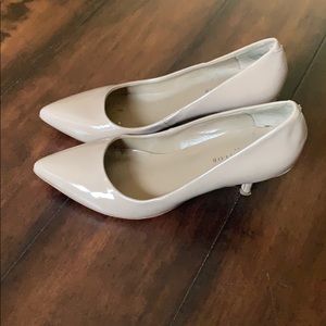 Ann Taylor’s heels